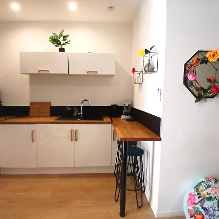 Le Notre Dame-centre Ville-gare Nimes