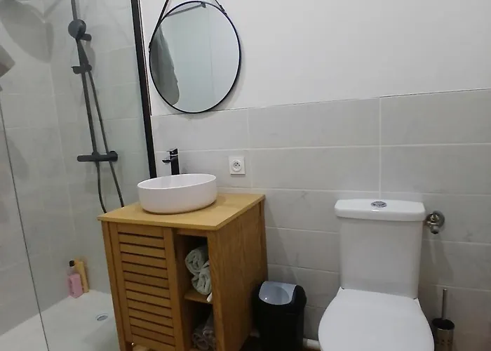 Le Notre Dame-centre Ville-gare نيم